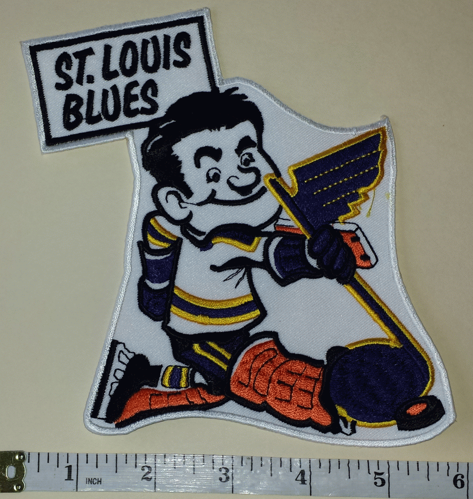 ST. LOUIS BLUES NHL HOCKEY VINTAGE 4.5 TEAM LOGO PATCH