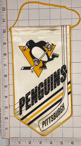 PITTSBURGH PENGUINS OFFICIALLY LICENSED NHL HOCKEY 10" PENNANT RAYON BANNER