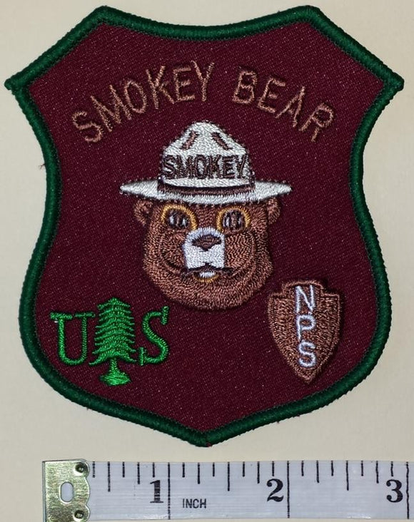 1 VINTAGE SMOKEY THE BEAR FIRE FIGHTING FOREST RESCUE RANGER CREST PATCH