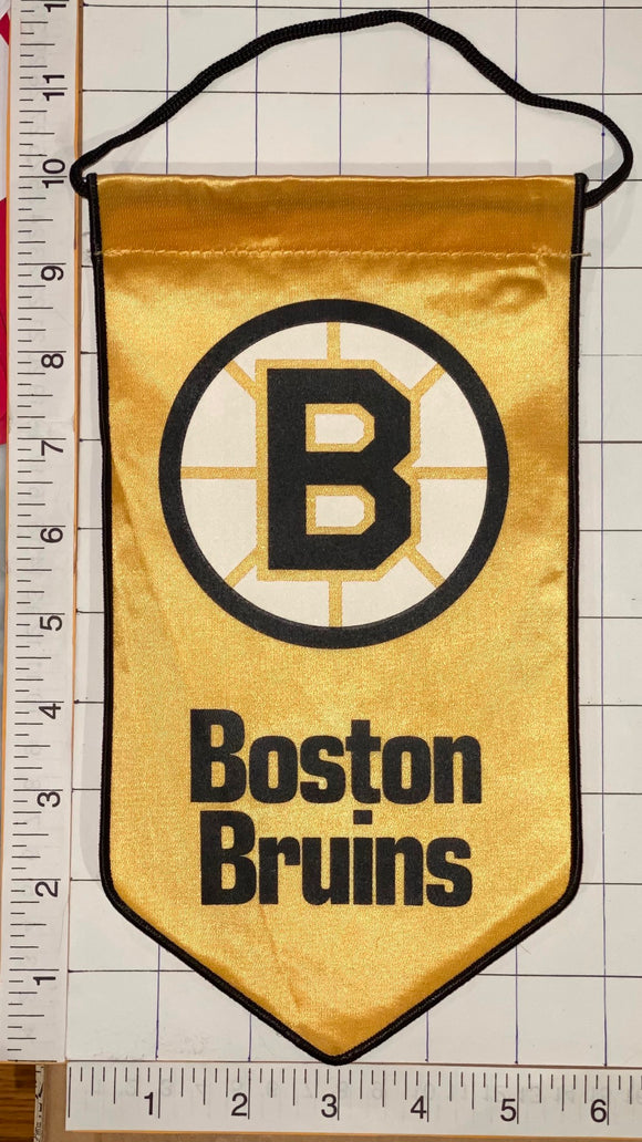 1 BOSTON BRUINS OFFICIALLY LICENSED NHL HOCKEY 10