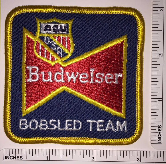 1 BUDWEISER USA BOBSLED TEAM BEER BREWERY ANHEISER-BUSCH KING OF BEERS PATCH