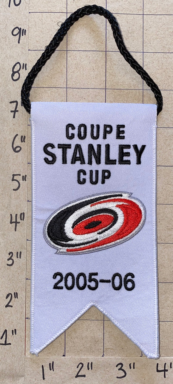 CAROLINA HURRICANES 2005 - 2006 STANLEY CUP CHAMPIONS BANNER NHL HOCKEY