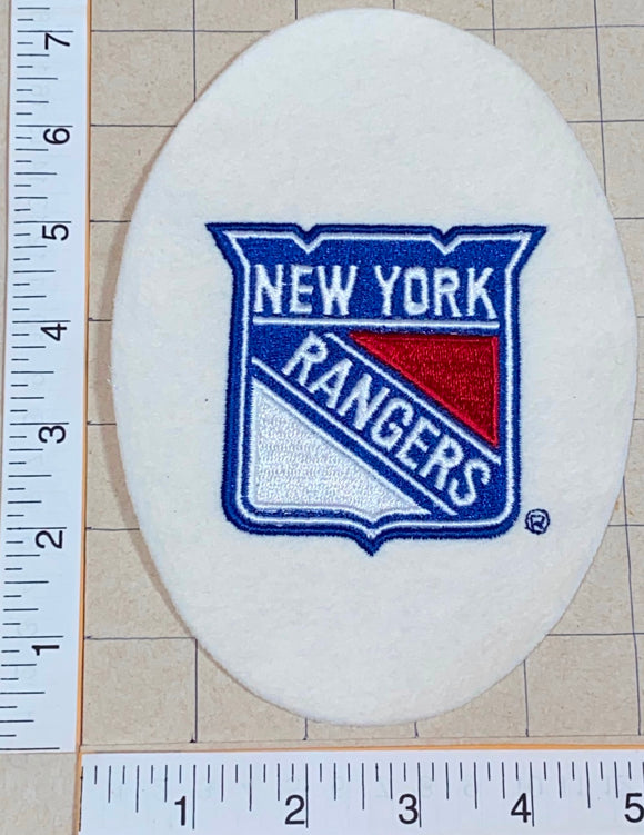 1 VINTAGE NEW YORK RANGERS EGG SHAPED NHL HOCKEY EMBLEM CREST PATCH