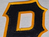 RARE OFFICIAL PITTSBURGH PIRATES MLB BASEBALL 4" EMBROIDERED CREST PATCH SET