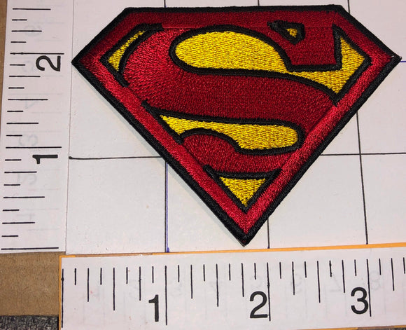 SUPERMAN SUPER MAN SUPER HERO DC COMICS CREST EMBLEM PATCH