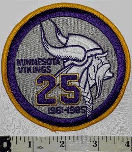 1 MINNESOTA VIKINGS 25TH ANNIVERSARY 1961-1985 NFL FOOTBALL PATCH